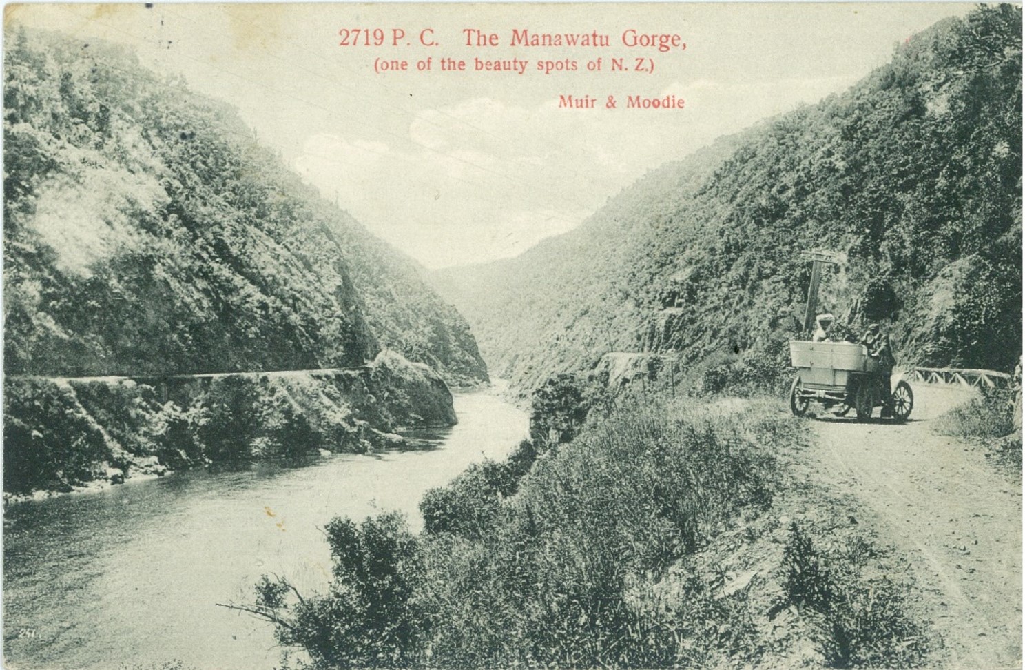 Te Apiti historical postcard - motorcar.jpg