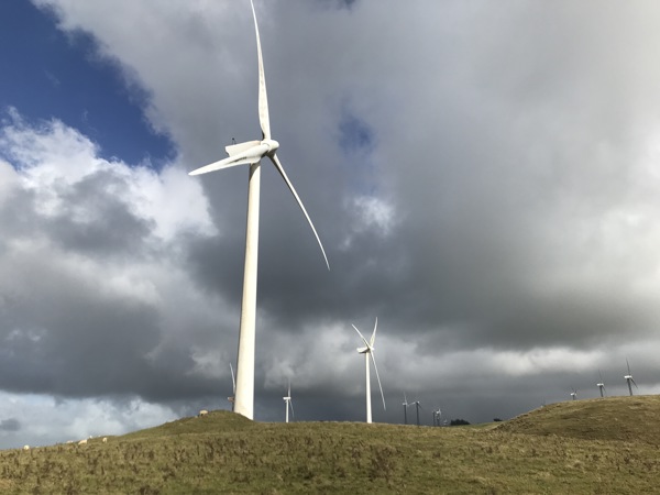 'Te Āpiti wind farm' feature block image